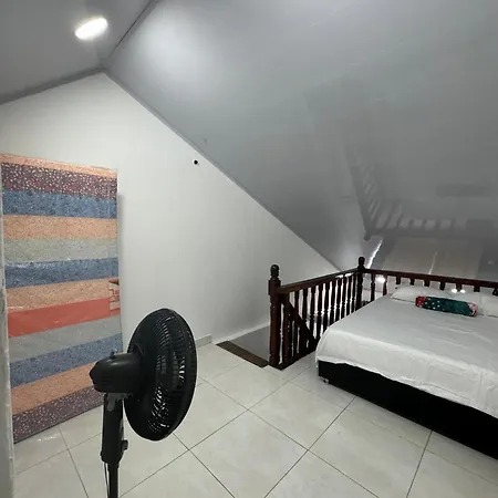 Apartamento Edificio Frente A La Playa En Cartagena, Marbella Cartagena