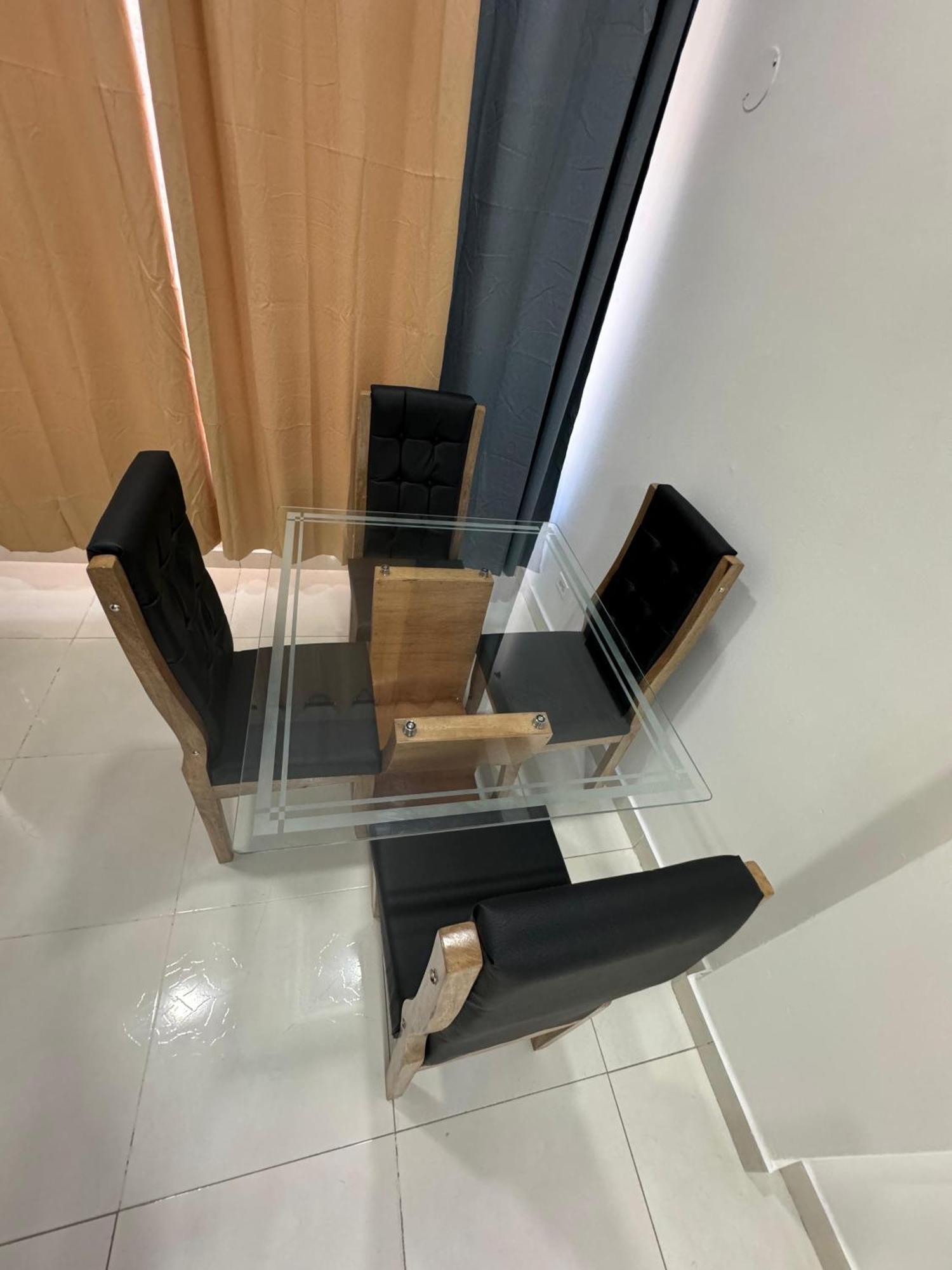 Edificio Frente A La Playa En Cartagena, Marbella Apartment *