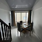 Edificio frente a la playa en cartagena, marbella